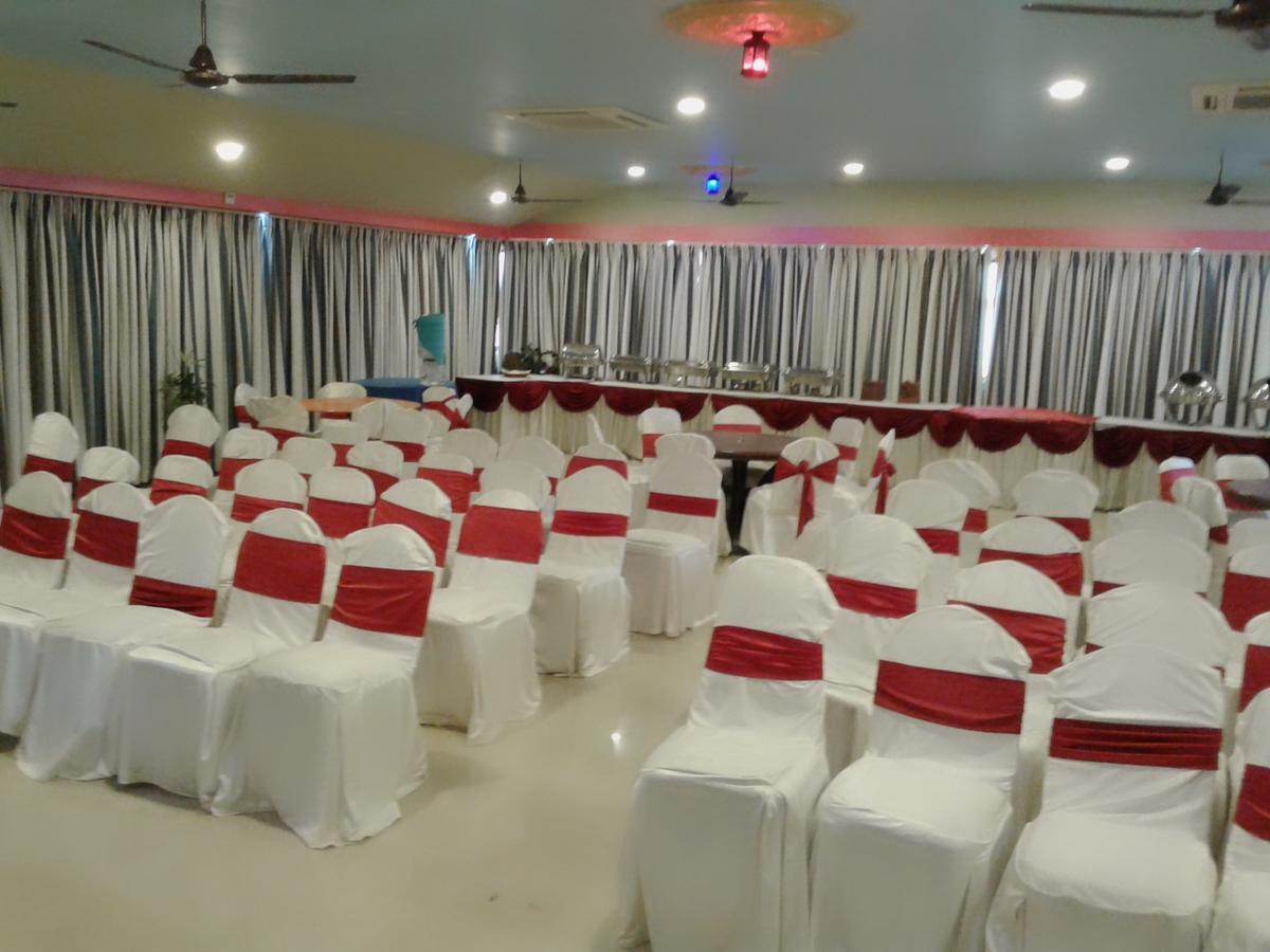 Regant Lake Village, Kollam. Chavara Extérieur photo