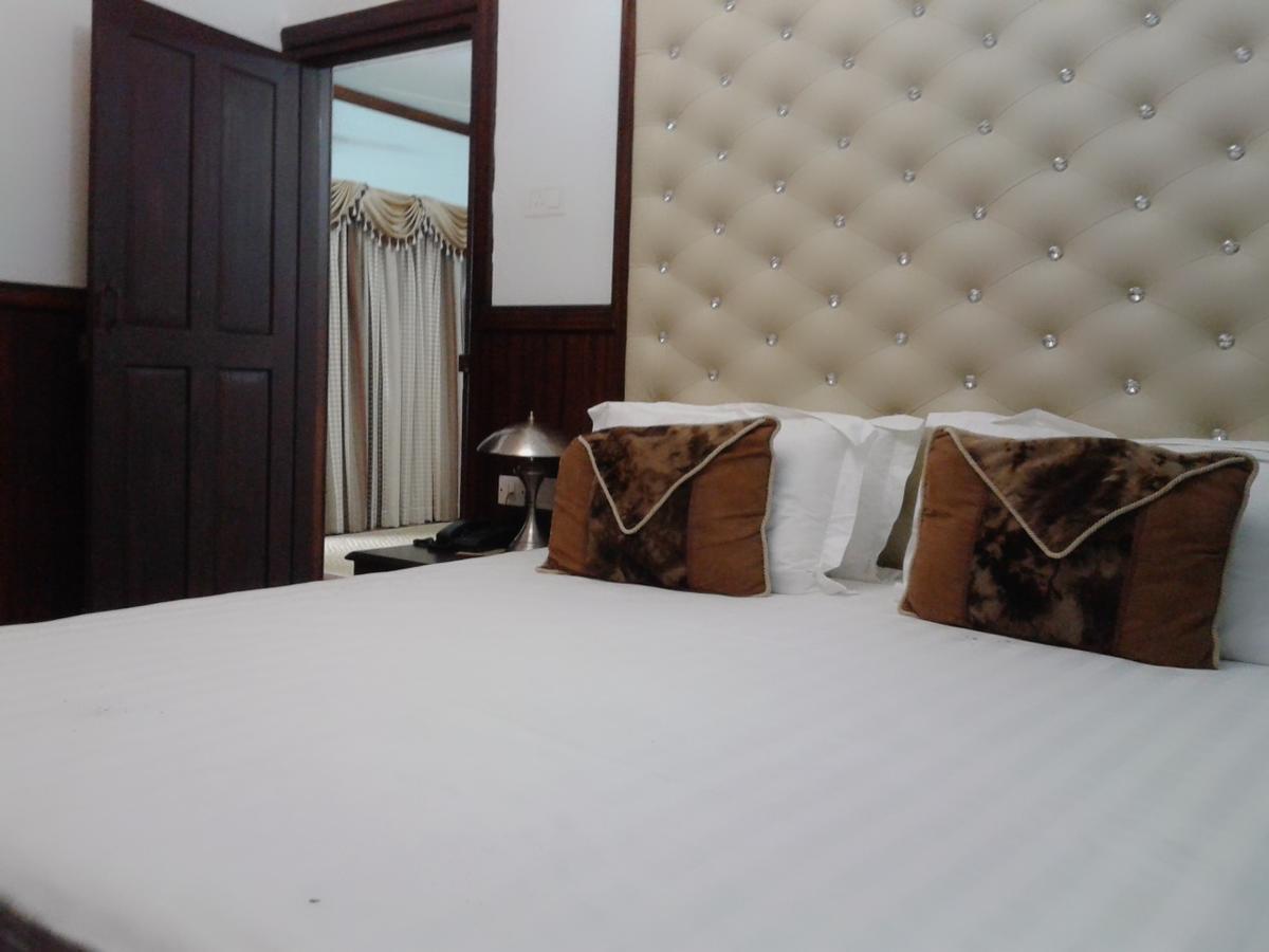 Regant Lake Village, Kollam. Chavara Extérieur photo