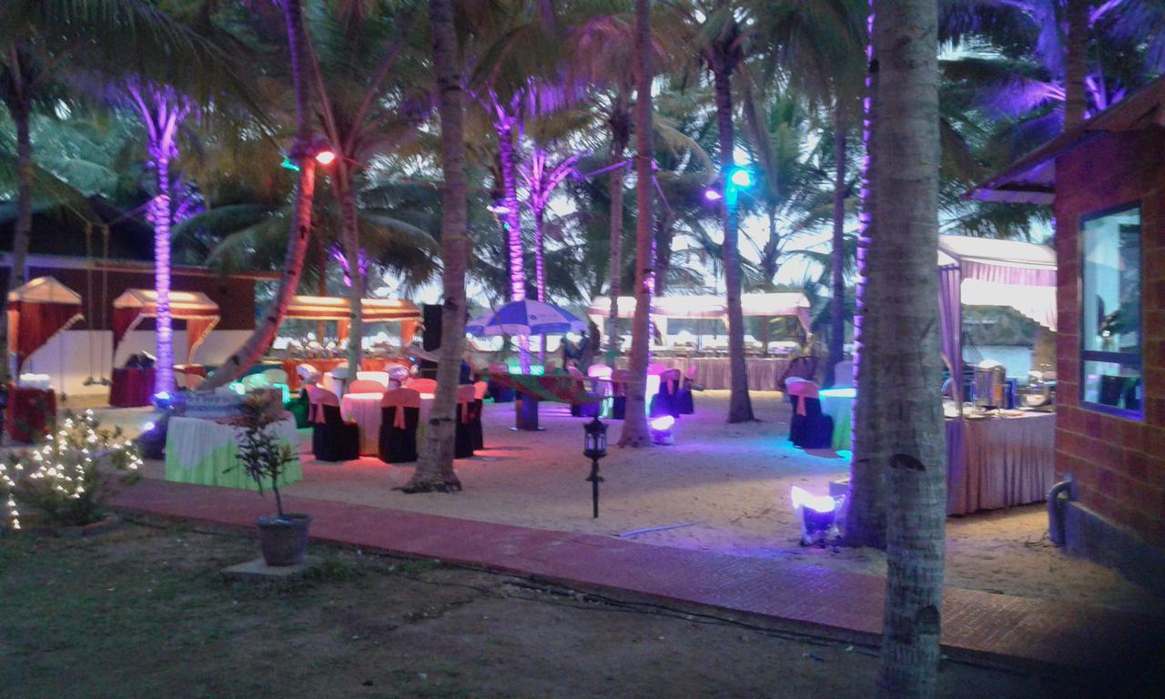 Regant Lake Village, Kollam. Chavara Extérieur photo